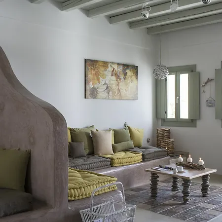 Melograno Villa *