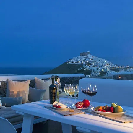 Melograno Villa *